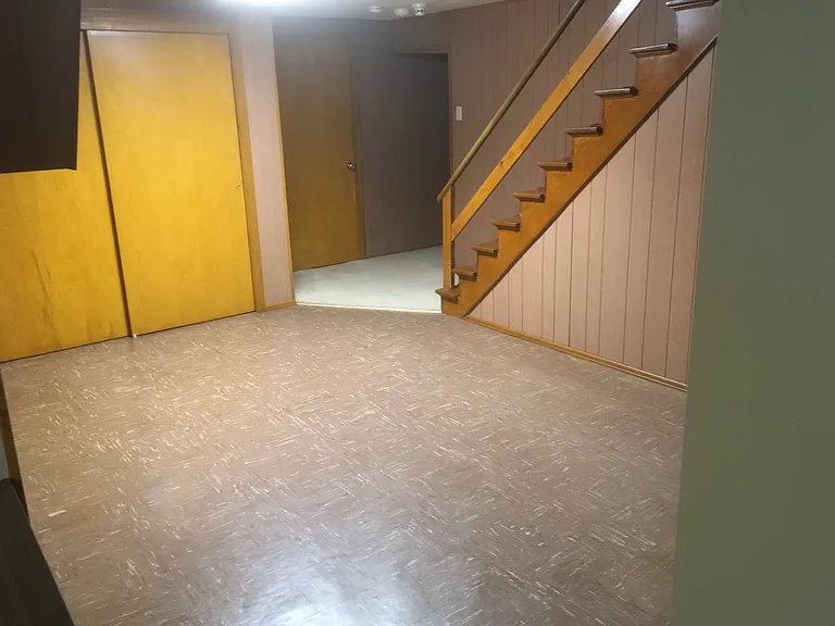 327 Forest Dr — Photo 11
