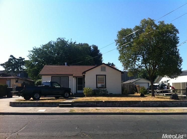 1st image of 355 Birdwell St