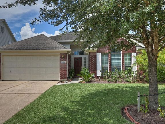  Double car garage attached.