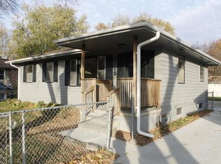 2715 S 11th St, Council Bluffs, IA 51501