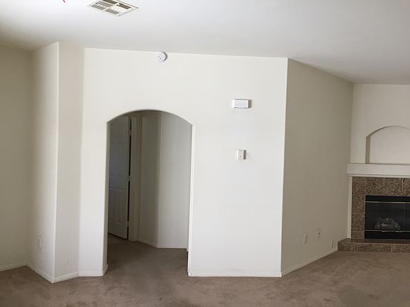 4th image of 120 Emerald Forest St Unit 204