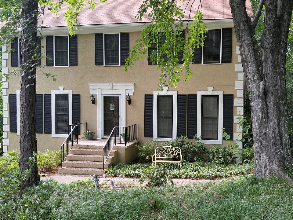 1st image of 2094 Breconridge Dr SW