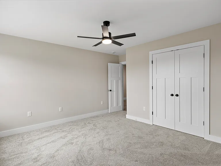 4529 Alliance Rd — Photo 11