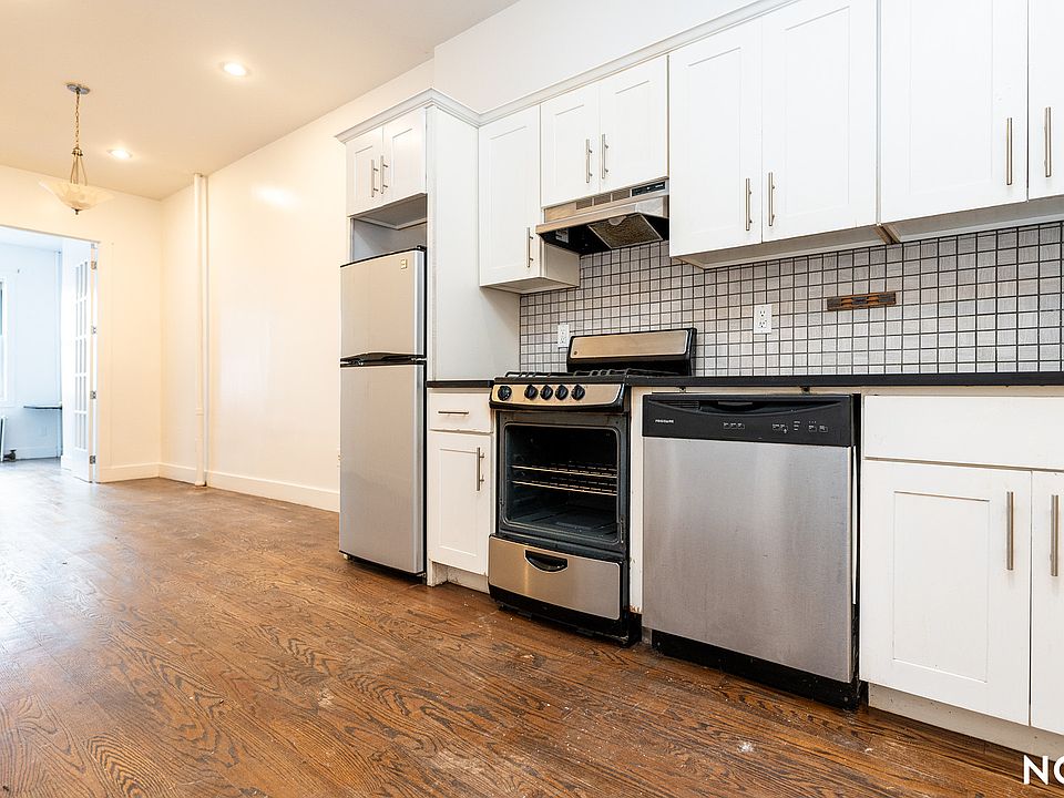 1st image of 172 Stockholm St #1F