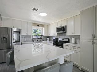 306 W Houston Ave, Pasadena, TX 77502