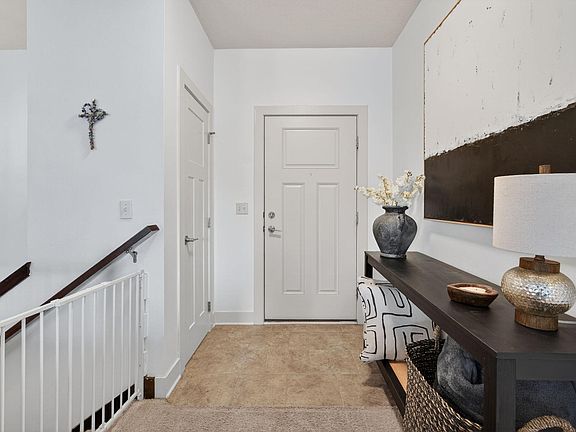 4th image of 9774 Cedarwood Dr