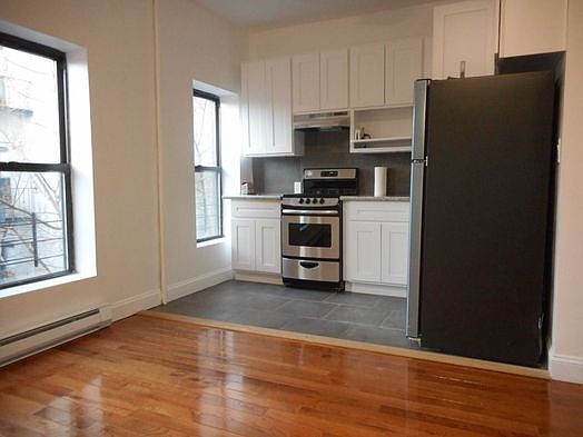 1st image of 128 Greene Ave APT 3A