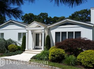 19 Old Mill Ln, Remsenburg, NY 11960