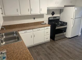 250 Saint Clair St, Bridgeville, PA 15017