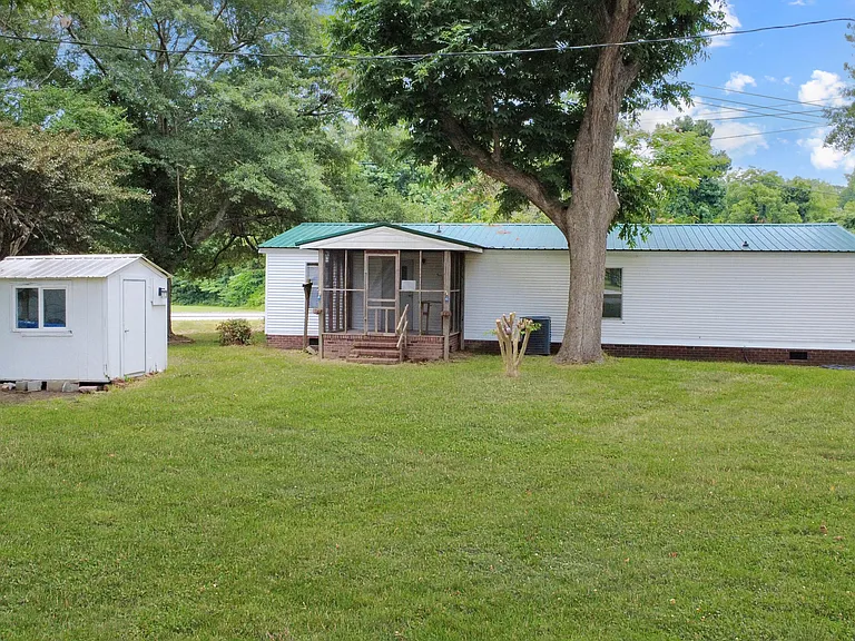 106 McGowan Rd — Photo 3