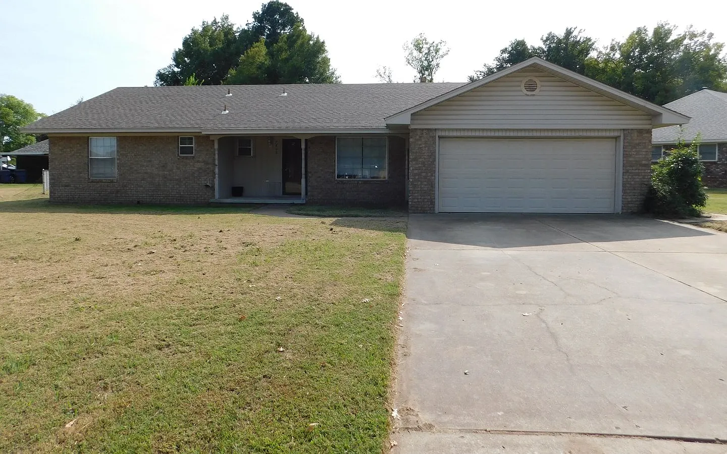 4 bedroom house Fort Smith — Photo 1