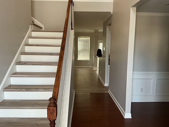 5th image of 5830 Langwell Ln