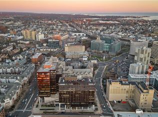 127 Greyrock Pl APT 704, Stamford, CT