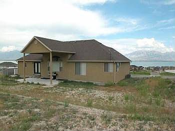 2nd image of 3877 Panarama Dr