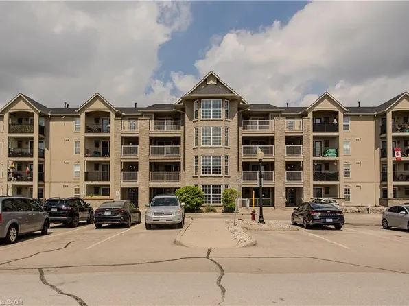 1441 Walkers Line #306, Burlington, ON L7M 4P2