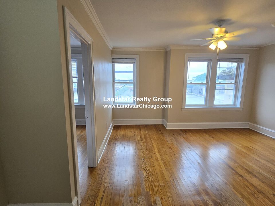 1st image of 4416 N Whipple St APT 3W