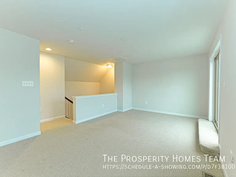 2744 Fredericksburg Rd — Photo 42