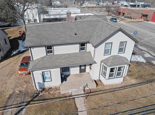 36 S Clinton Ave, Clintonville, WI 54929