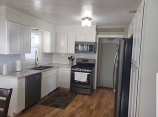 2474 Northville Dr NE, Grand Rapids, MI 49525