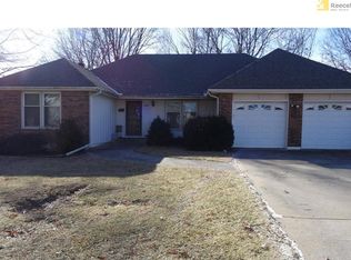 305 NE Lincoln St, Lees Summit, MO 64064