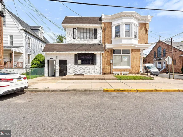 156 Chestnut Ave, Woodlynne, NJ 08107