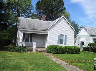 209 N Charles St, Lenzburg, IL 62255