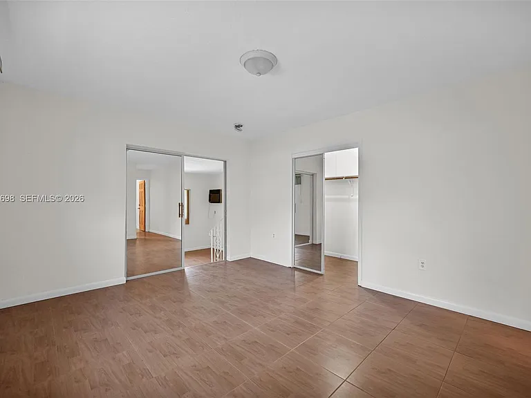 244 NW 43rd St — Photo 19