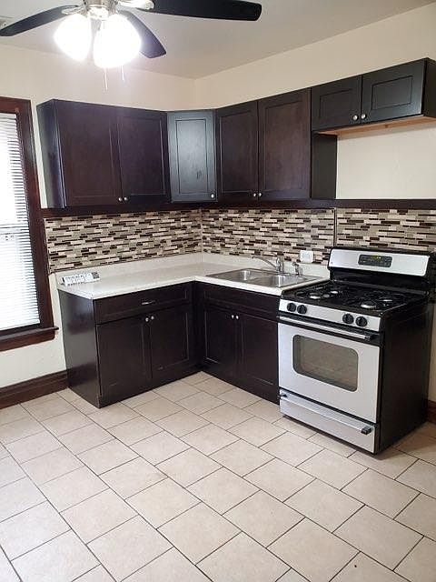 1st image of 7121 S Campbell Ave #2