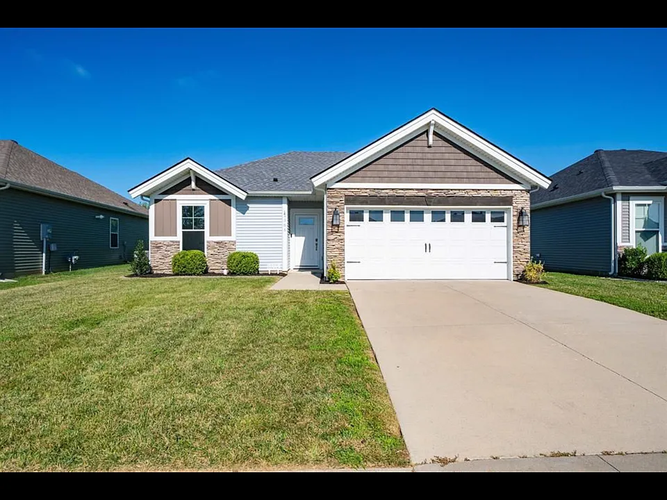 2385 Ottawa Dr