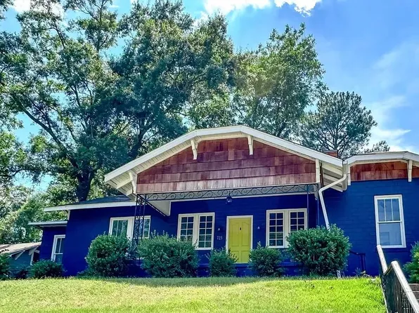 725 10th St N, Columbus, MS 39701