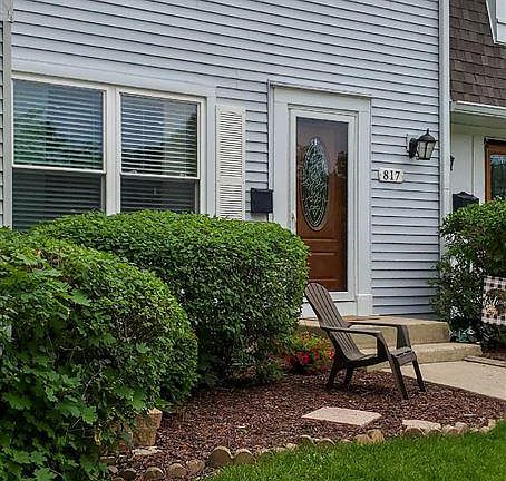 2nd image of 817 Mansfield Ct