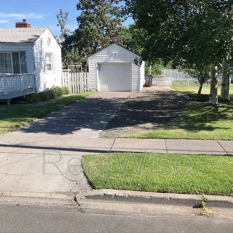 1 bed, 1.0 bath, 1148 sqft, $1,625 — Photo 3