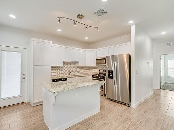 5th image of 15201 Purpose Ave