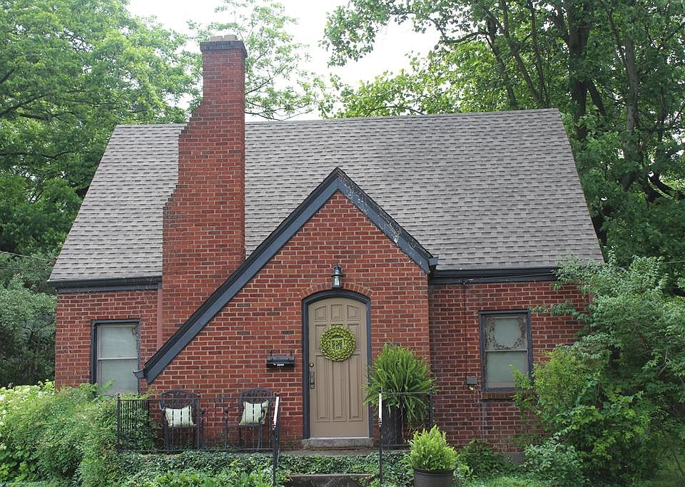 1st image of 444 N Green St