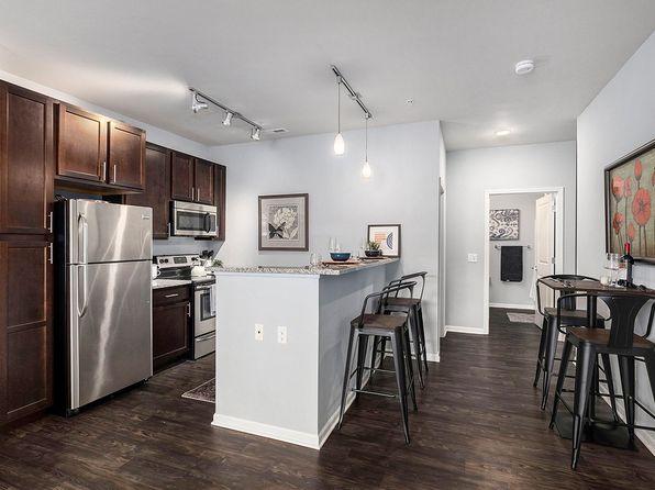 4025 Pier Light Dr #4-204