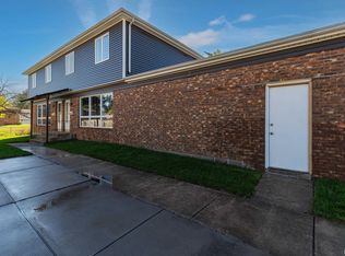 3608 34th St, Moline, IL 61265