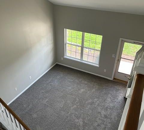 3rd image of 357 Marldale Dr