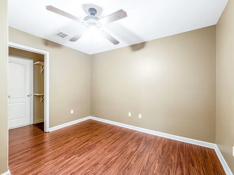 112 Padre Rd — Photo 8