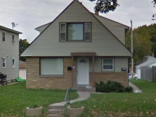 4670 N 68th St, Milwaukee, WI 53218