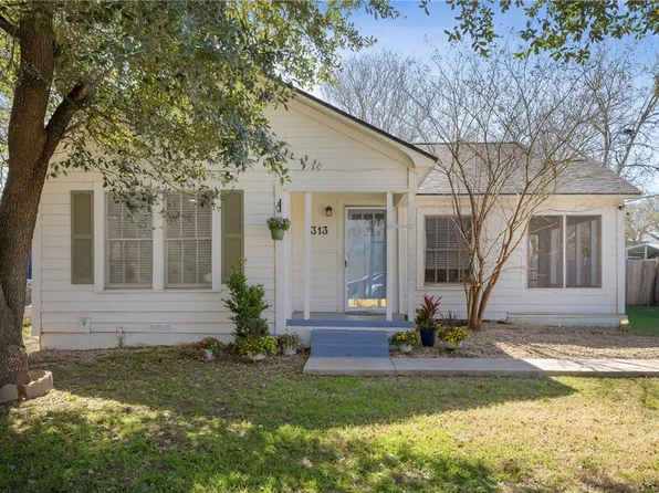 1313 Park St, Bryan, TX 77803