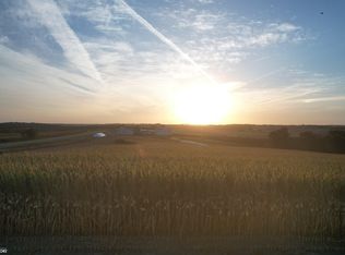 Bellevue Cascade Rd, Bernard, IA 52032