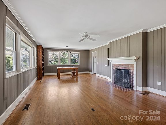 5th image of 176 Harwood Ln