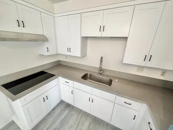 8205 7th St, Downey, CA