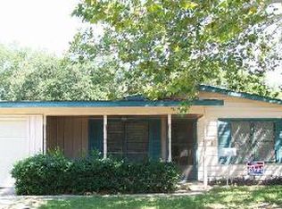 702 Jardin Dr, Mesquite, TX 75149