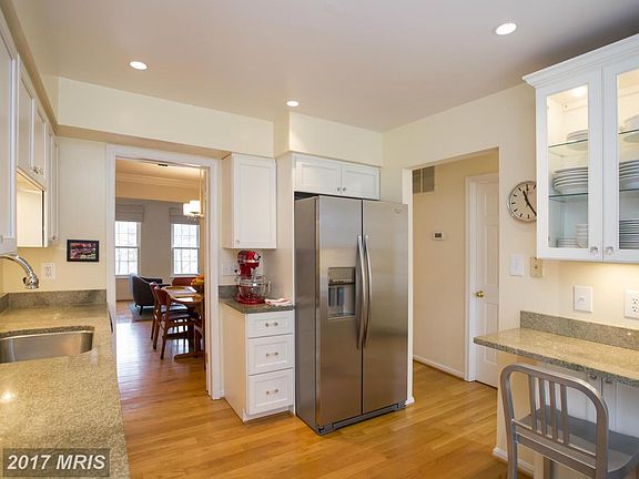 5th image of 5753 Heritage Hill Dr