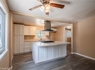 445 N Thompson St, Hemet, CA 92543