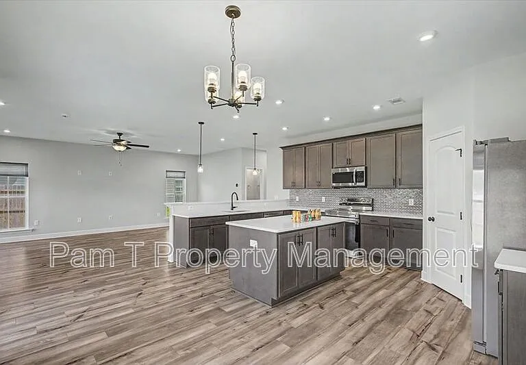 203 Alyssa Ave — Photo 14