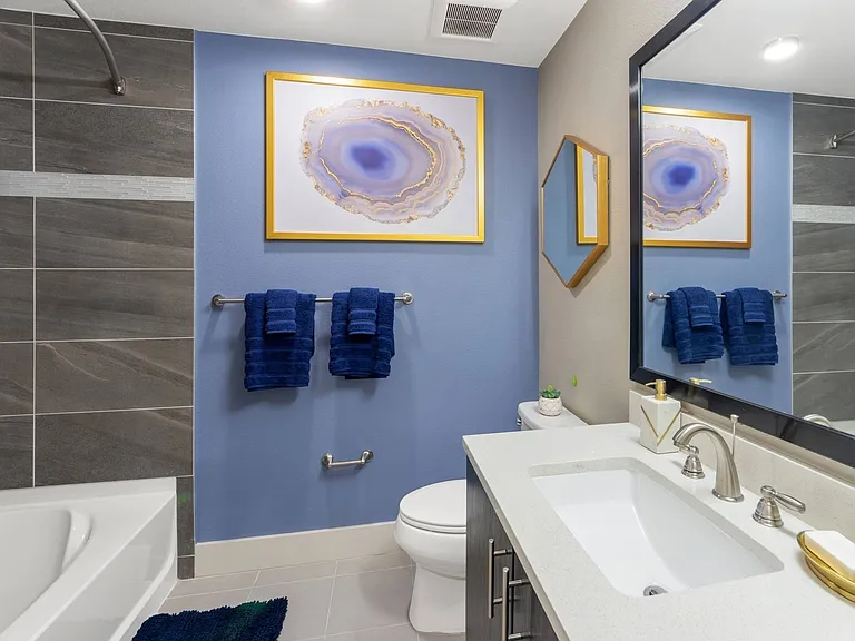 RiverfrontGreen_interior_bathroom (1)