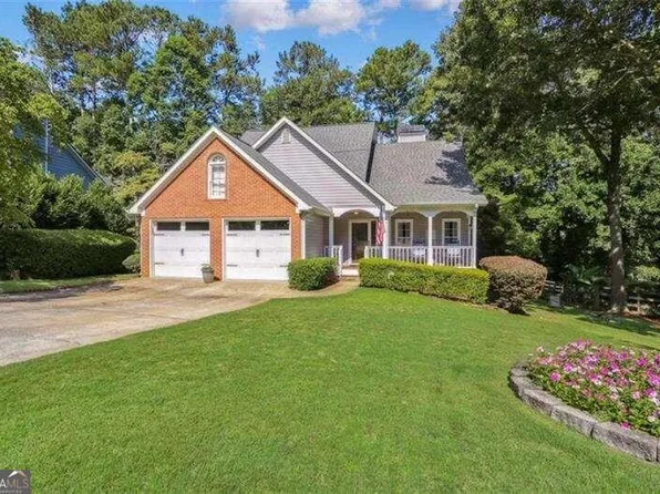 623 Wedgewood Dr, Woodstock, GA 30189