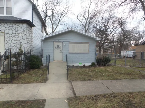 10221 S Union Ave, Chicago, IL 60628